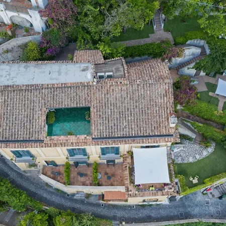 Guest house Palazzo Suriano Heritage 3*