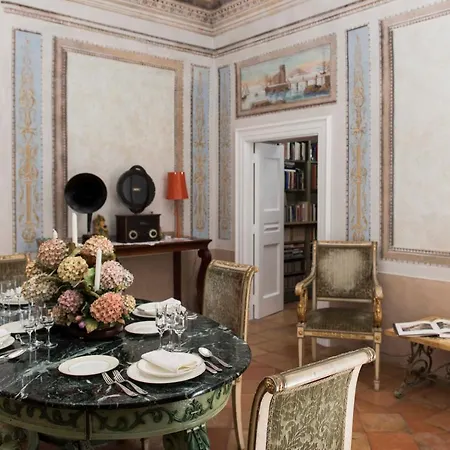 Guest house Palazzo Suriano Heritage 3*