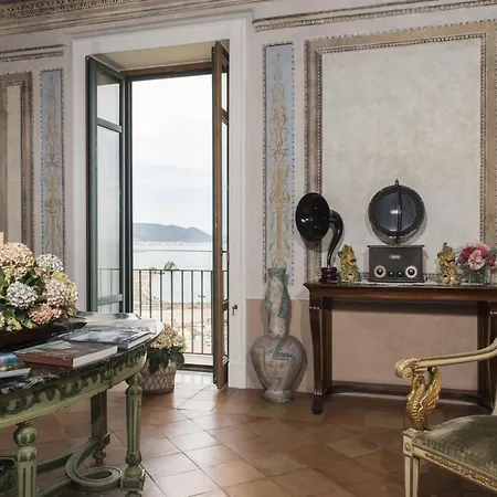 Palazzo Suriano Heritage Guest house 3*