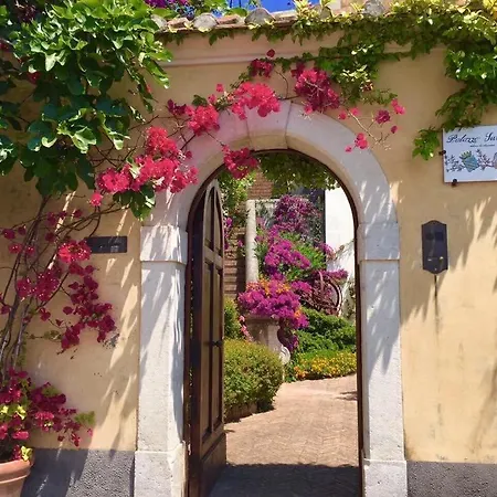 Palazzo Suriano Heritage Vietri sul Mare