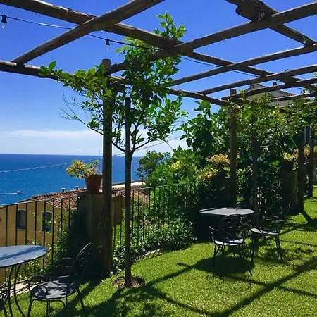 Palazzo Suriano Heritage 3*
