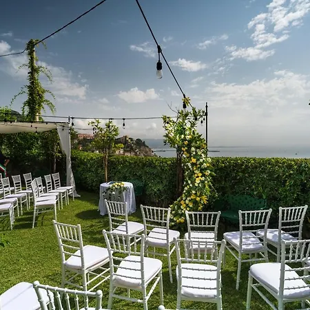 Palazzo Suriano Heritage Guest house