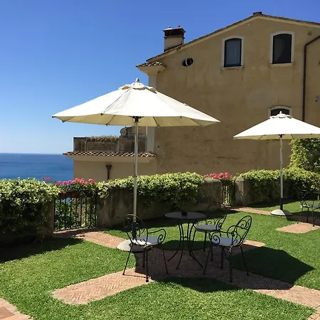 Palazzo Suriano Heritage Guest house 3*