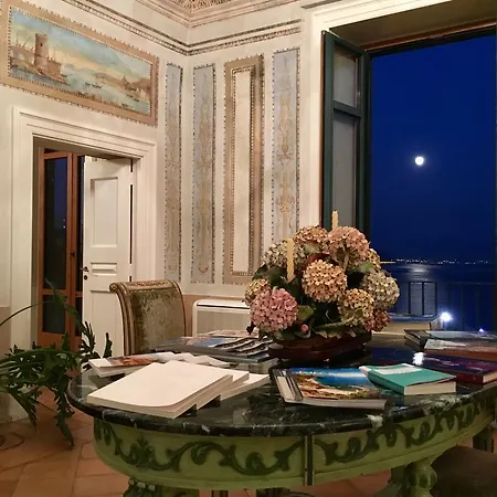 Palazzo Suriano Heritage Guest house